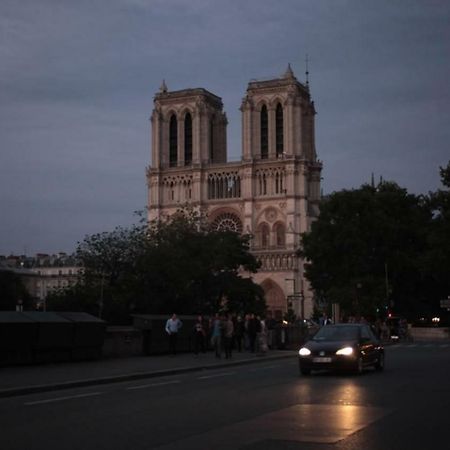 شقة Saint Michel Notre Dame باريس المظهر الخارجي الصورة